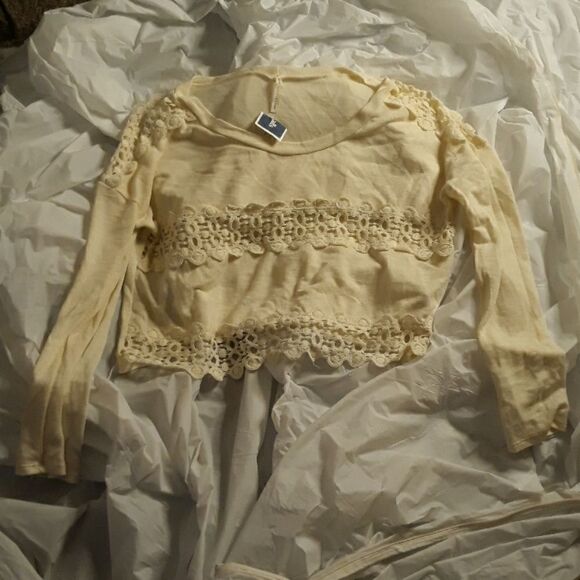 You Are Not Alone(2 snags back) ⚡⚡remove 1 day - Picture 2 of 7